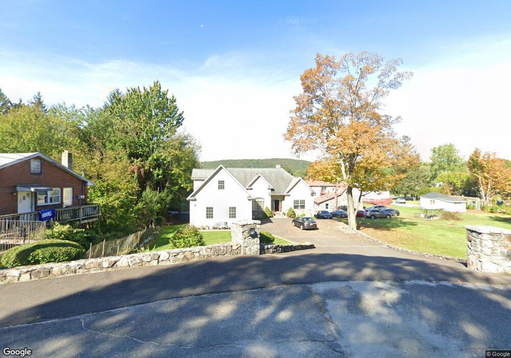 195 Joseph St, Waterbury, CT 06705 - photo 1