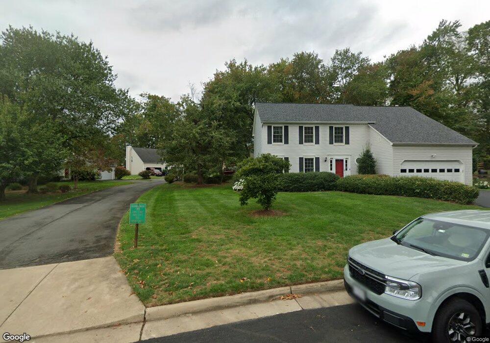 13111 Bramblewood Ln, Herndon, VA 20171 - photo 1