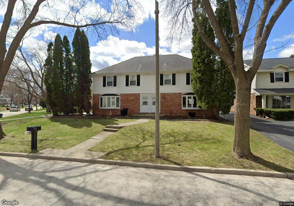 1105 N 118th St, Milwaukee, WI 53226 - photo 1