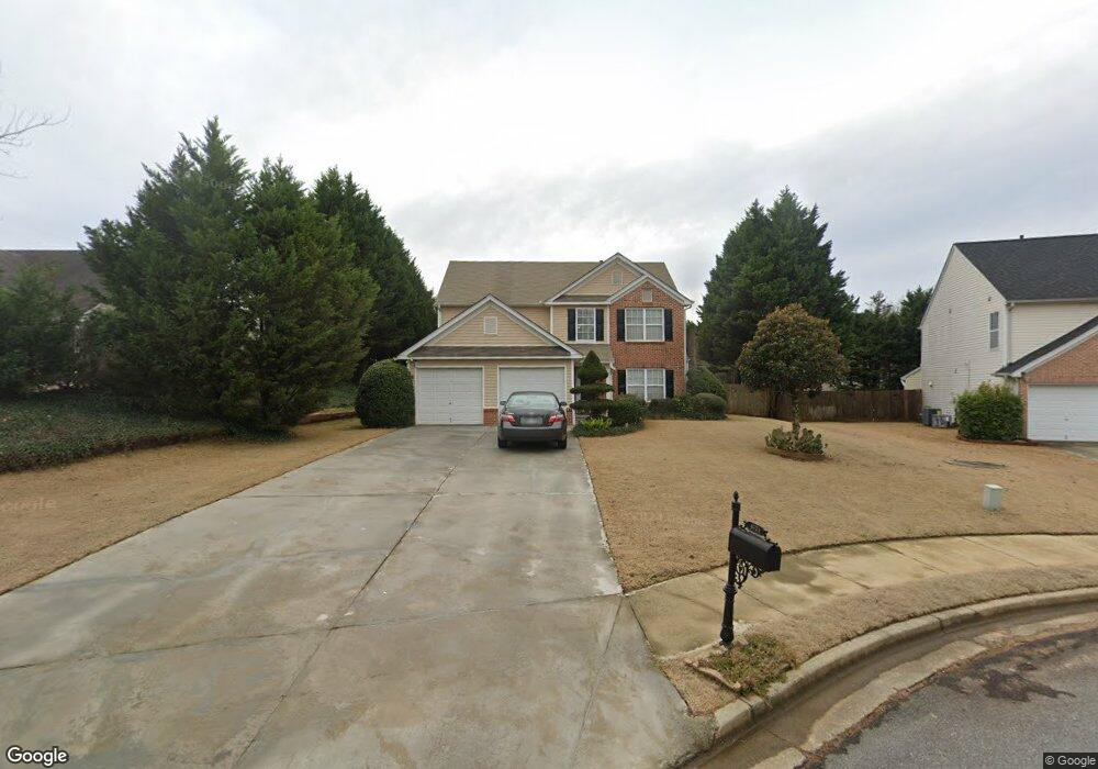 4674 Pine Isle Way unit 2, Sugar Hill, GA 30518 - photo 1