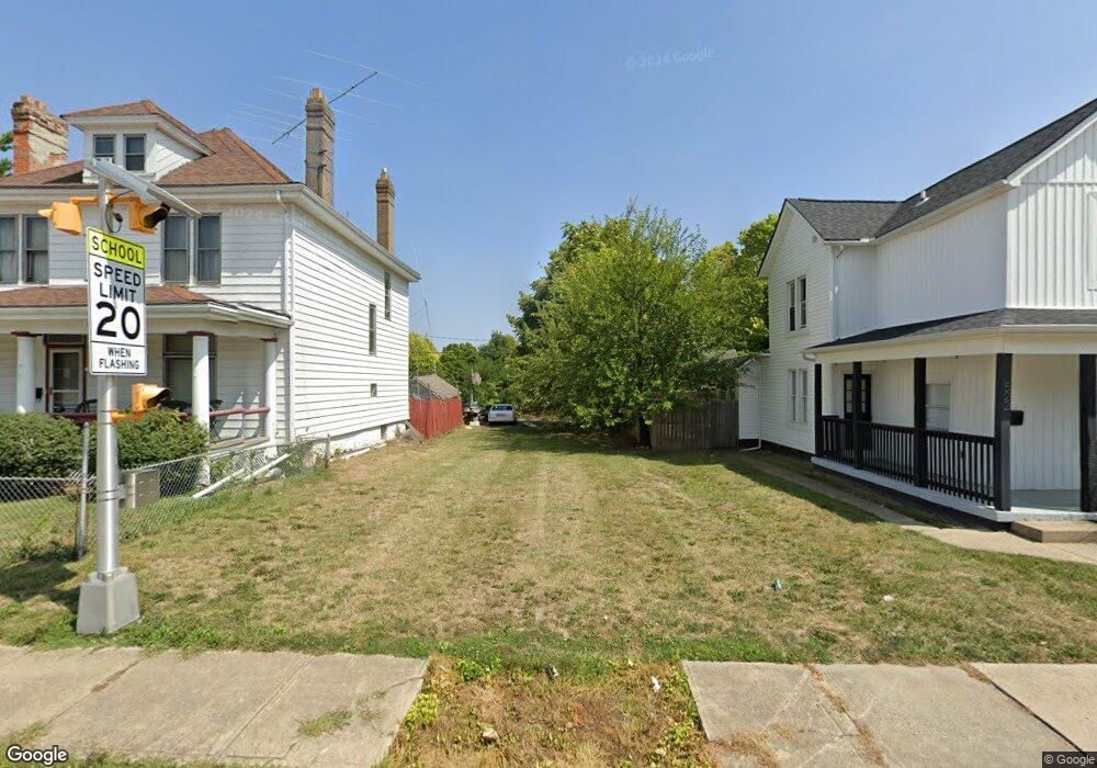 518 Kelton Ave unit 45, Columbus, OH 43205 - photo 1