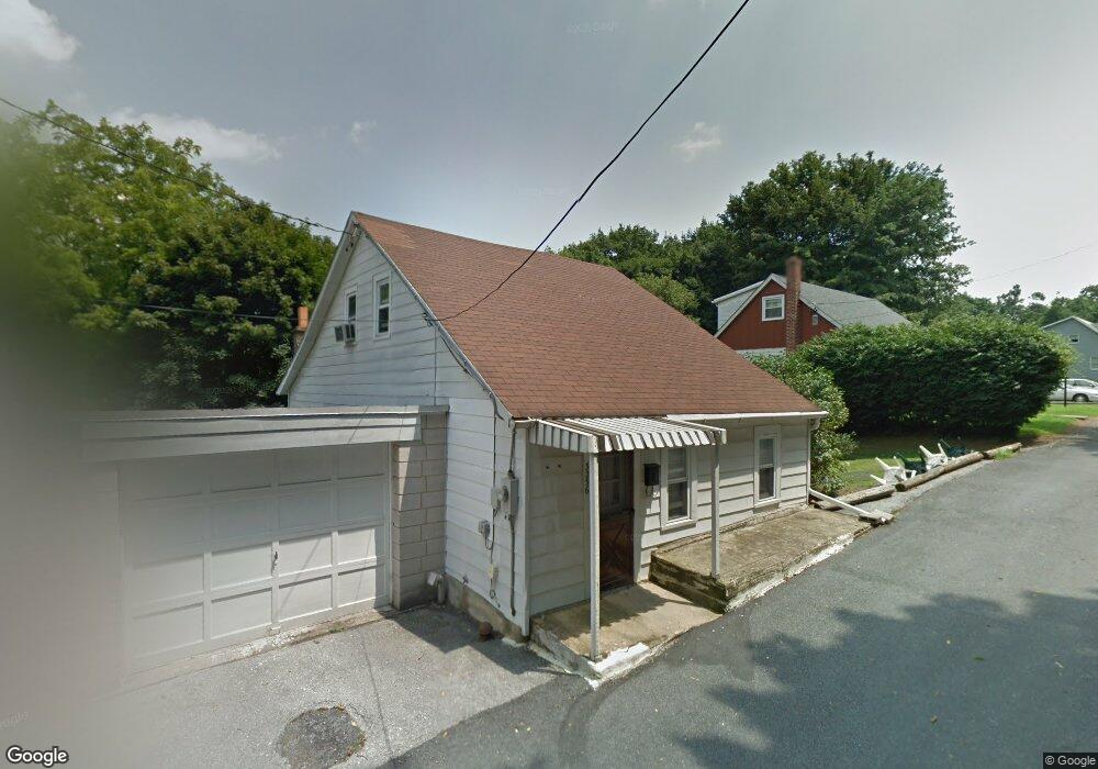 3256 Quarry St, Whitehall, PA 18052 - photo 1