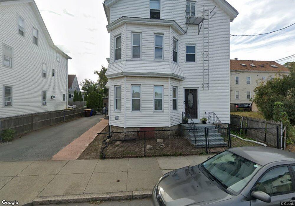 638 Robeson St unit 3, Fall River, MA 02720 - photo 1