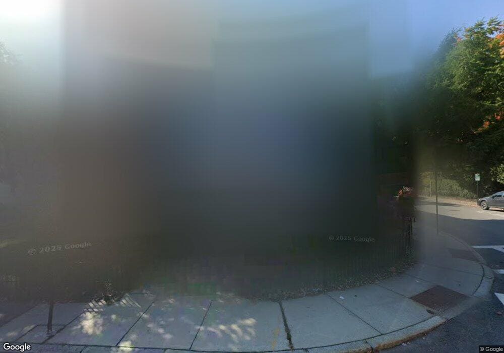 50 Stanton Rd unit 1, Brookline, MA 02445 - photo 1