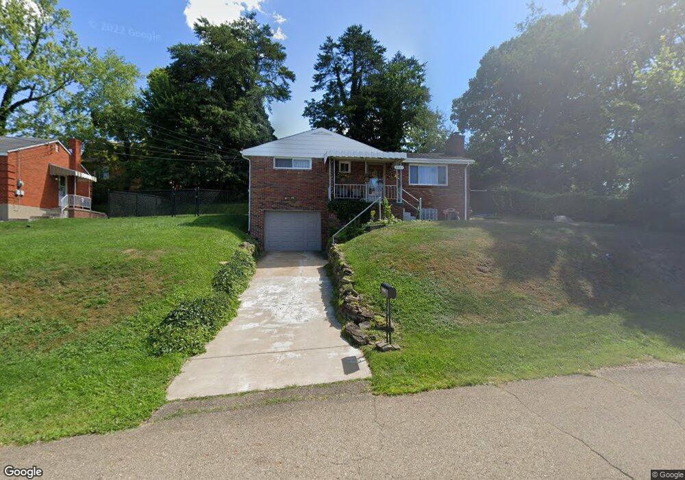 1937 Parkview Place, Aliquippa, PA 15001 - photo 1