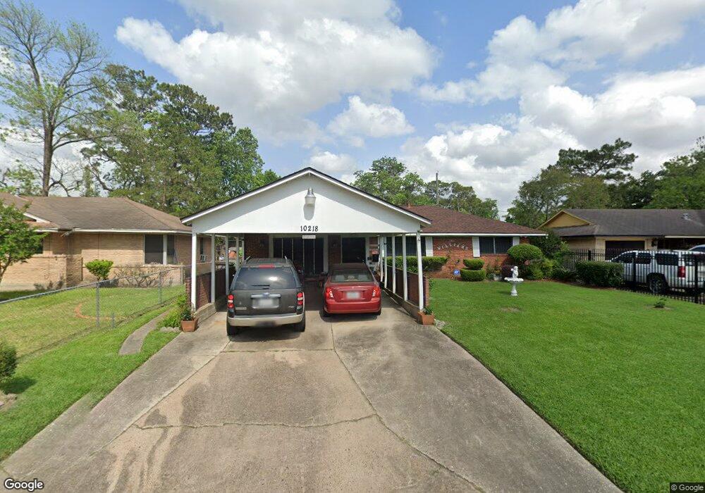 10218 Royal Oaks Dr, Houston, TX 77016 - photo 1