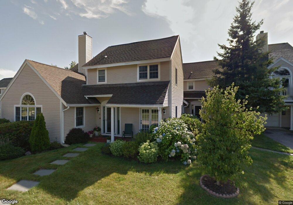 305 Corey Ln, Middletown, RI 02842 - photo 1