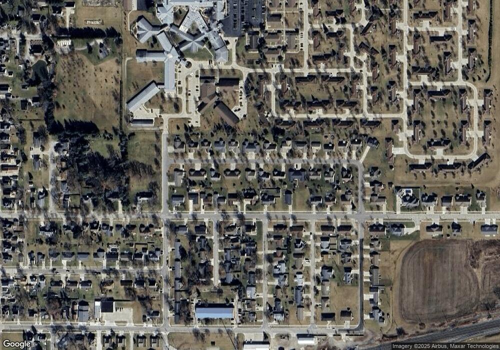 419 Clover Ln, Archbold, OH 43502 - photo 1