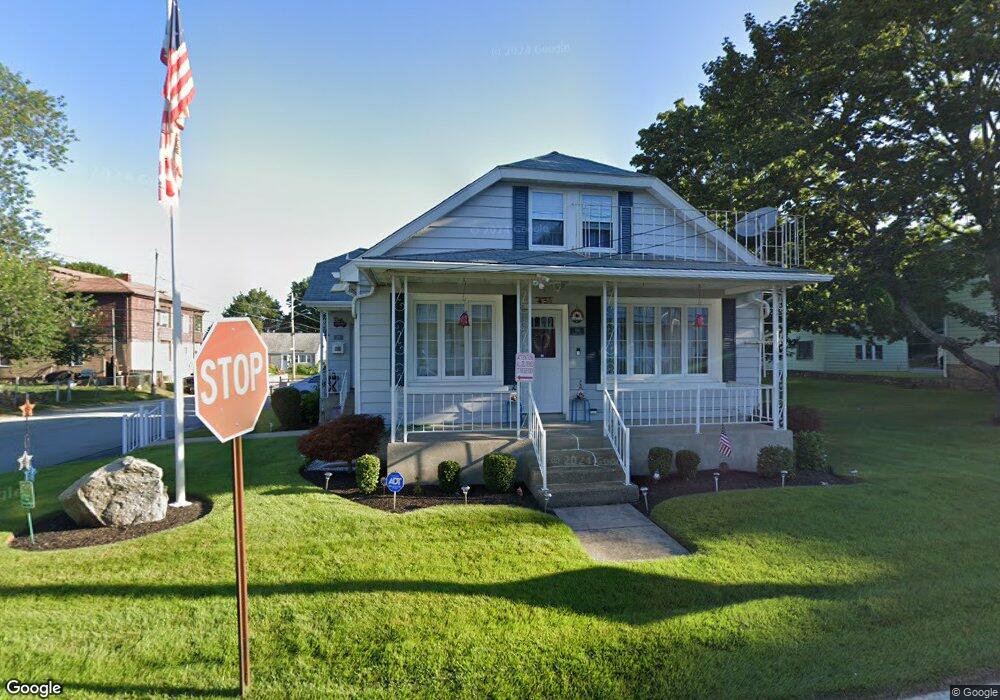 196 Hemond Ave, Woonsocket, RI 02895 - photo 1