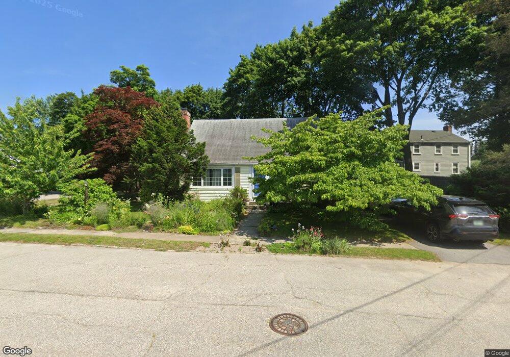 110 Roger Williams Cir, Cranston, RI 02905 - photo 1