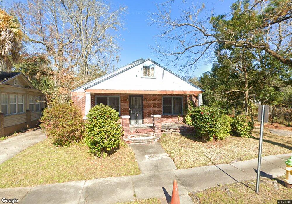 718 Seiler Ave, Savannah, GA 31401 - photo 1