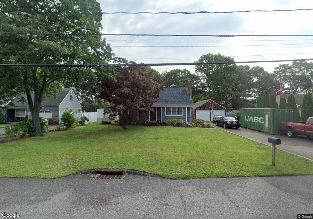 37 Vautrin Ave, Holtsville, NY 11742 - photo 1