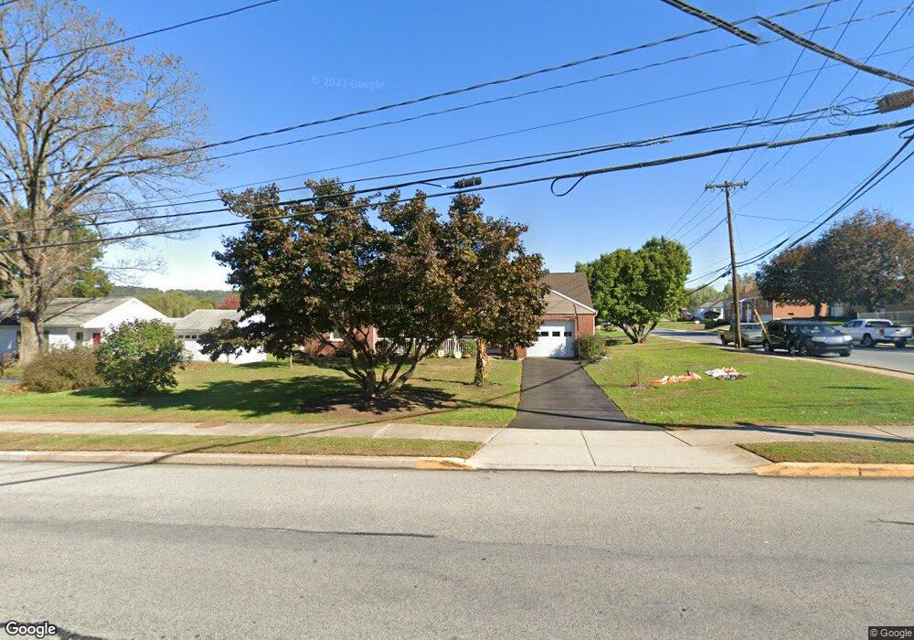 802 Vine St, Middletown, PA 17057 - photo 1