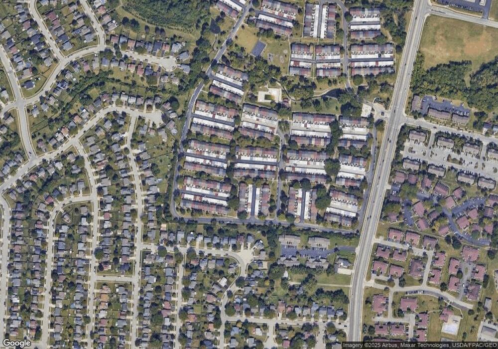 645 Dlyn St unit 10, Columbus, OH 43228 - photo 1