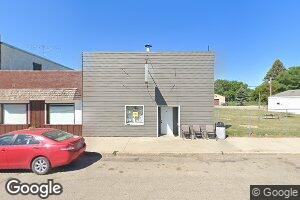 458 4th St, Wyndmere, ND 58081