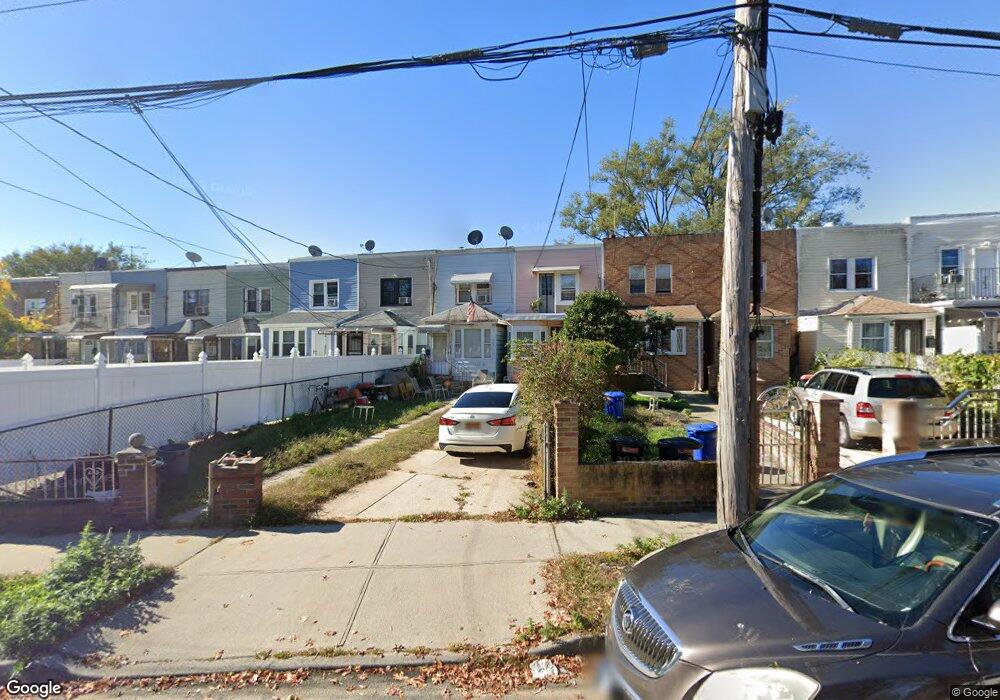 11828 155th St, Jamaica, NY 11434 - photo 1