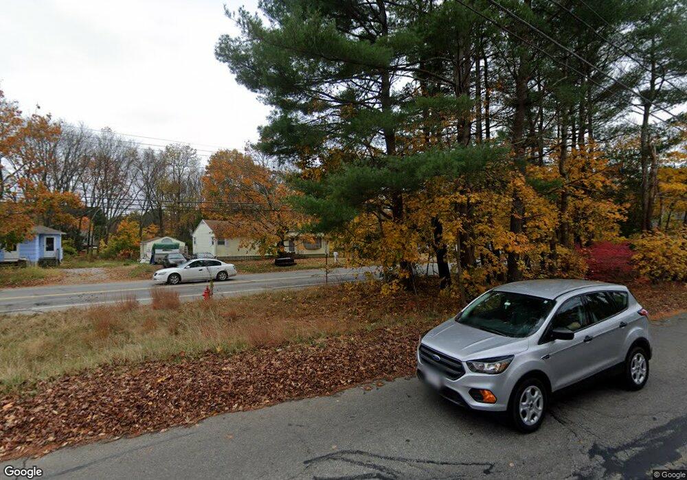 11 Sutton St, Uxbridge, MA 01569 - photo 1