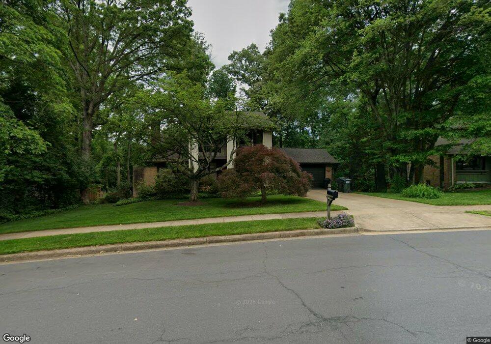 5414 Southport Ln, Fairfax, VA 22032 - photo 1