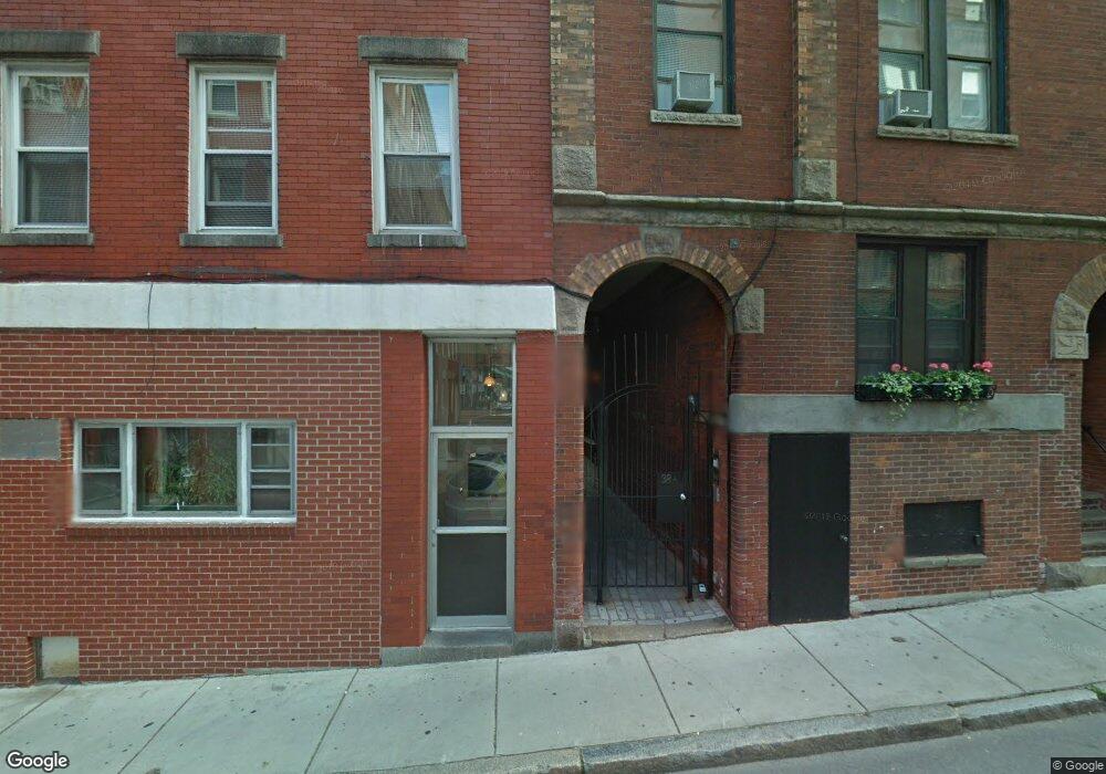 43.5 Charter St unit 4, Boston, MA 02113 - photo 1