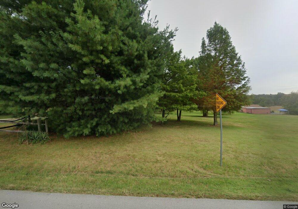 9305 Thixton Ln, Louisville, KY 40291 - photo 1