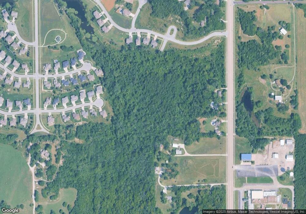 4830 SW Shenandoah Rd, Topeka, KS 66610 - photo 1