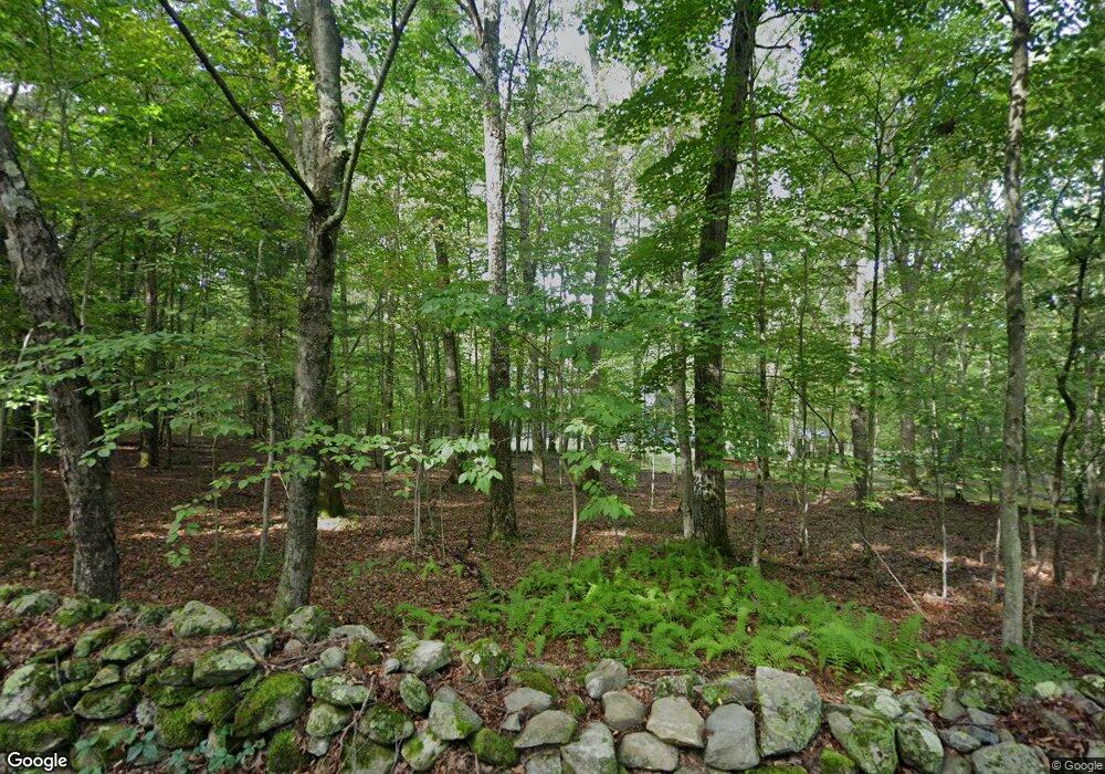 83 Hemlock Rd, Roxbury, CT 06783 - photo 1