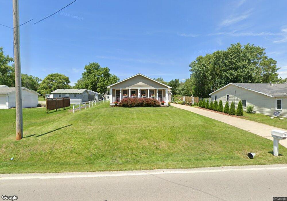 3220 E Aurora Ave, Des Moines, IA 50317 - photo 1