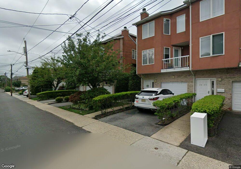 2434 1st St, Fort Lee, NJ 07024 - photo 1