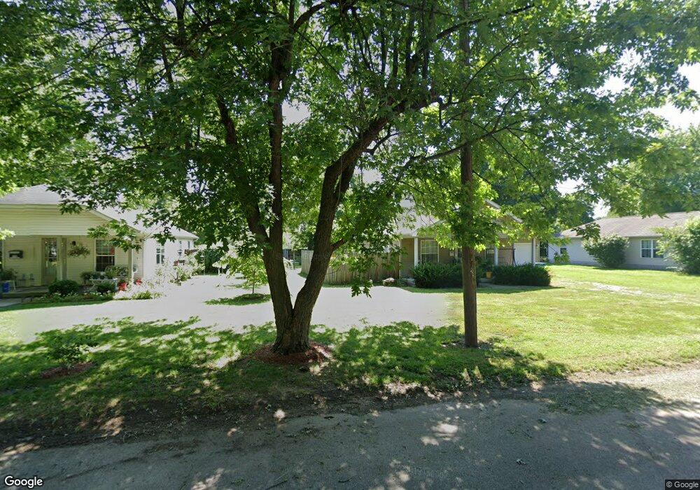 2126 Dillman St, Terre Haute, IN 47802 - photo 1