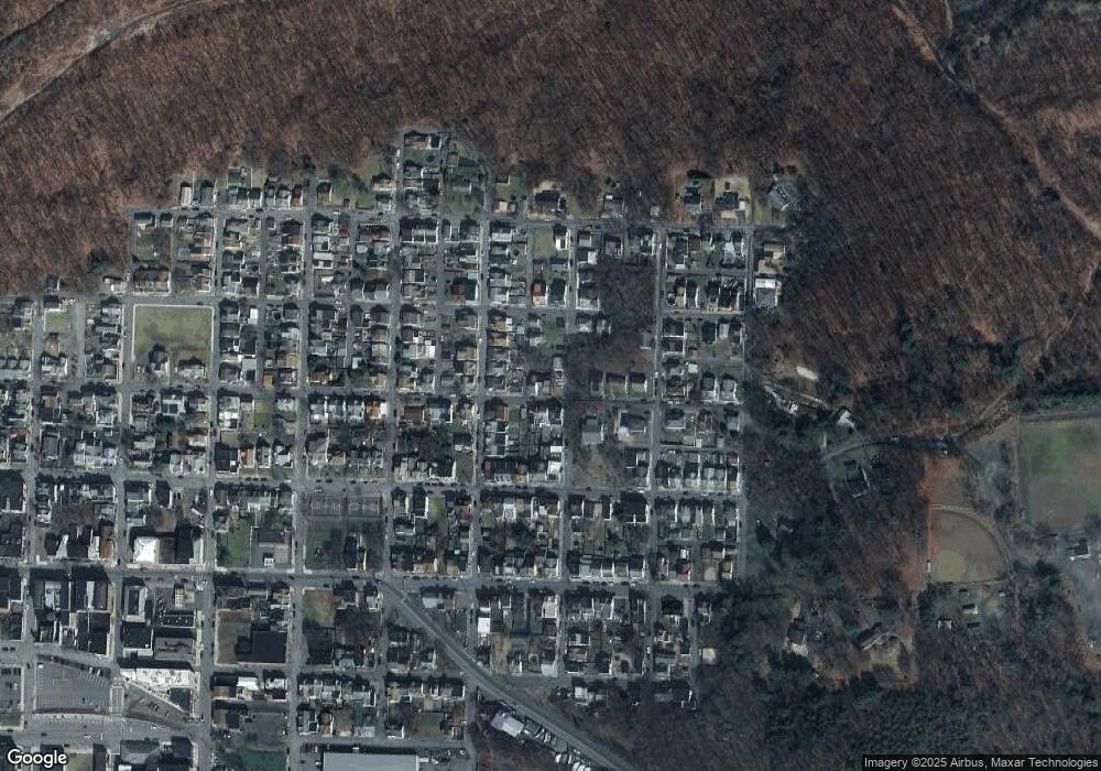 821 E Cameron St, Shamokin, PA 17872 - photo 1