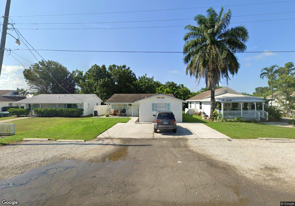 1312 Highlands Dr, Naples, FL 34103 - photo 1