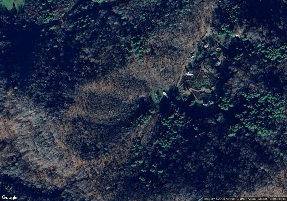 410 Evergreen Rd, Burnsville, NC 28714 - photo 1