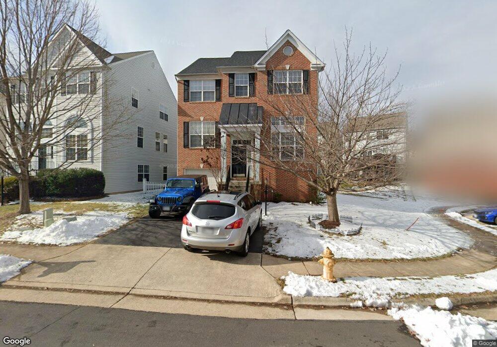 9112 Mineola Ct, Manassas, VA 20111 - photo 1