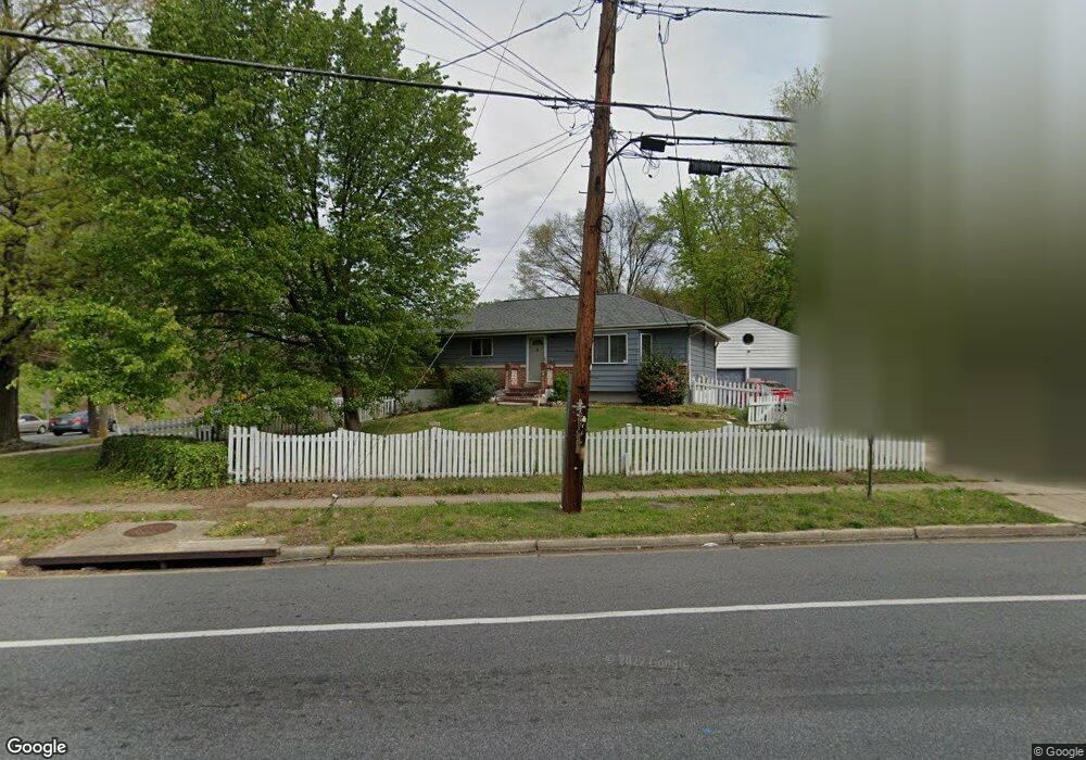 1200 Birchwood Dr, Oxon Hill, MD 20745 - photo 1