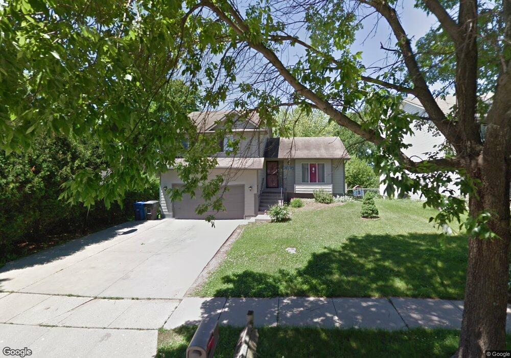 4224 SE 22nd St, Des Moines, IA 50320 - photo 1