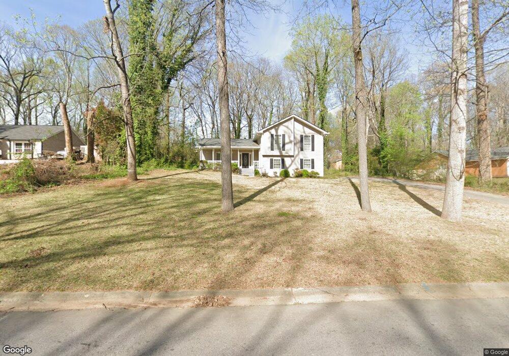 8293 Dawn Dr, Jonesboro, GA 30236 - photo 1