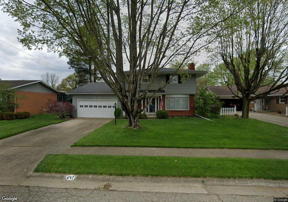 647 Robin Ln, Newark, OH 43055 - photo 1