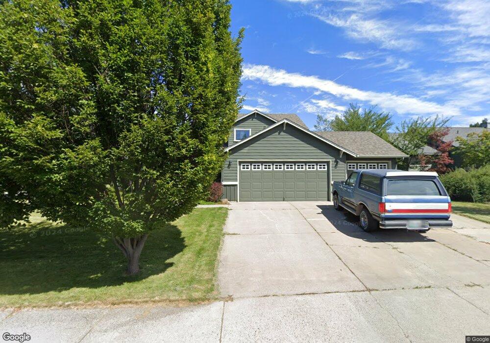 19980 Rock Bluff Cir, Bend, OR 97702 - photo 1