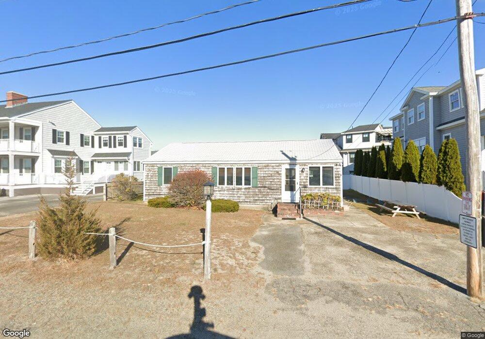 7 Haverhill St, Seabrook, NH 03874 - photo 1