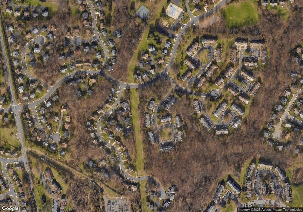 3604 Buckeye Ct, Fairfax, VA 22033 - photo 1