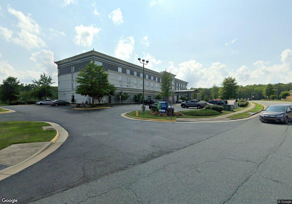 3901 Fettler Park Dr, Dumfries, VA 22025 - photo 1