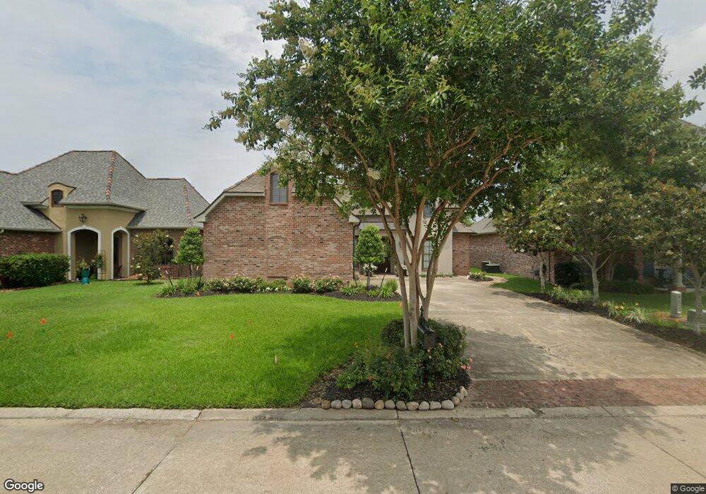 906 Carondelet St, Lake Charles, LA 70605 - photo 1