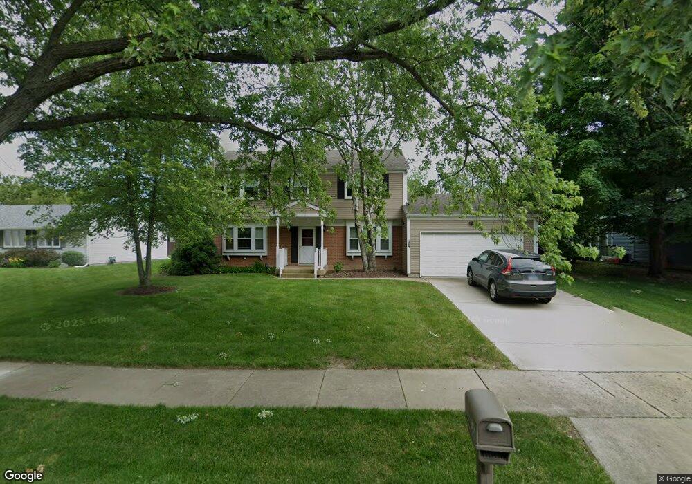 104 Foxcroft Rd, Naperville, IL 60565 - photo 1