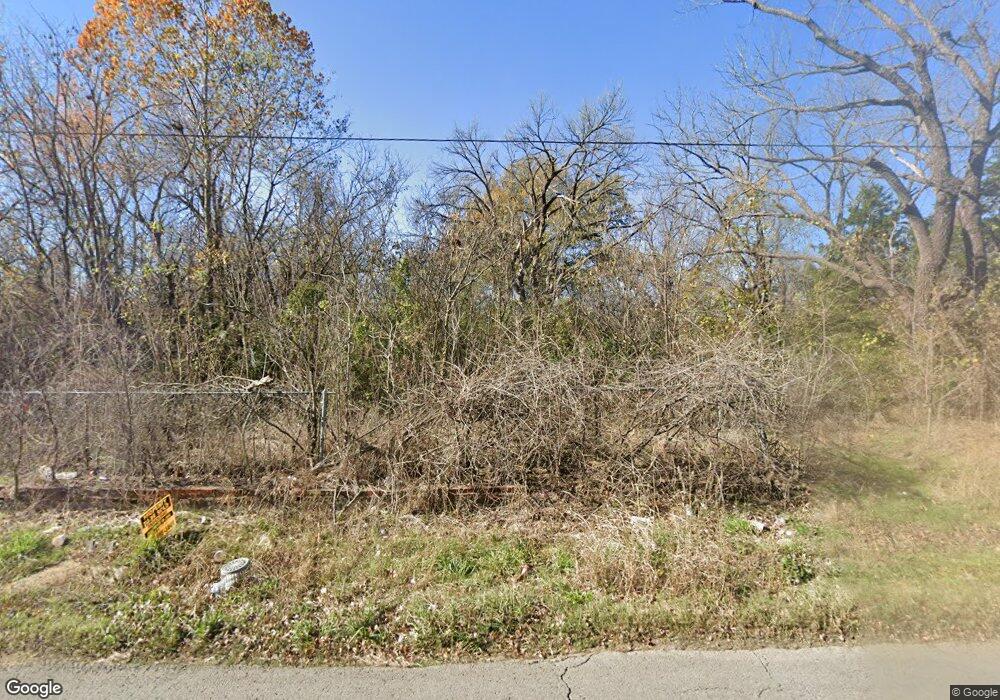 801 S 4th St, Henryetta, OK 74437 - photo 1