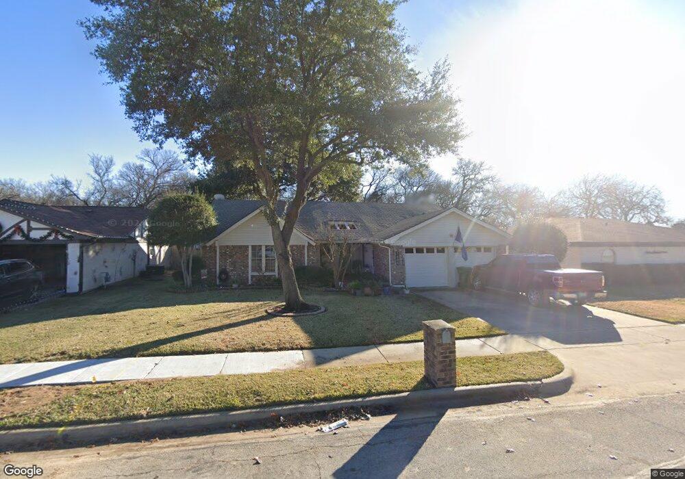 1608 Richmond Dr, Bedford, TX 76022 - photo 1