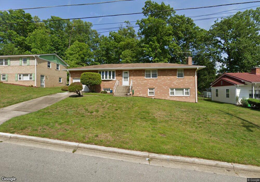 6418 Bushey Dr, Temple Hills, MD 20748 - photo 1