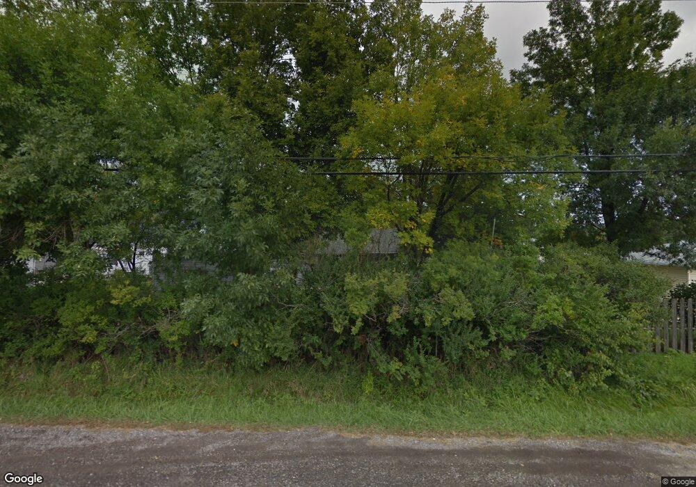 3301 G Ave NW, Cedar Rapids, IA 52405 - photo 1