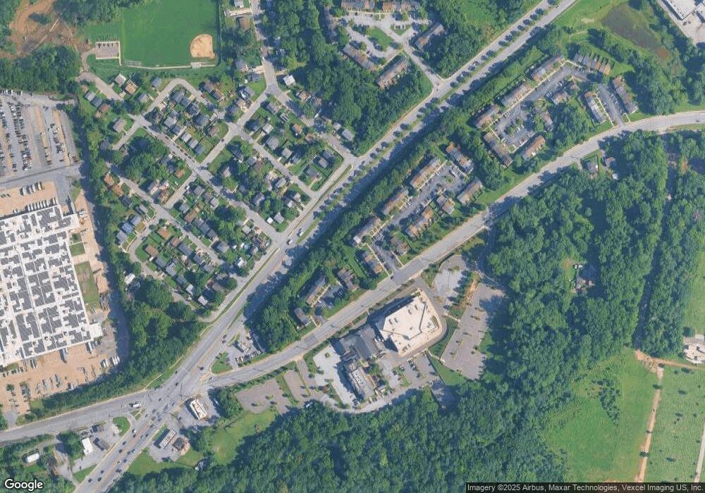 1610 Willowwood Ct, Hyattsville, MD 20785 - photo 1