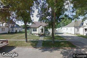 302 E Minnesota Ave, George, IA 51237
