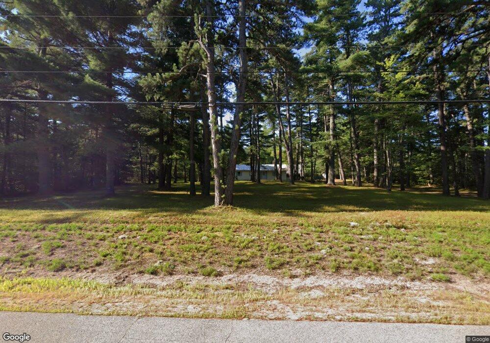 148 E Shore Dr, Silver Lake, NH 03875 - photo 1